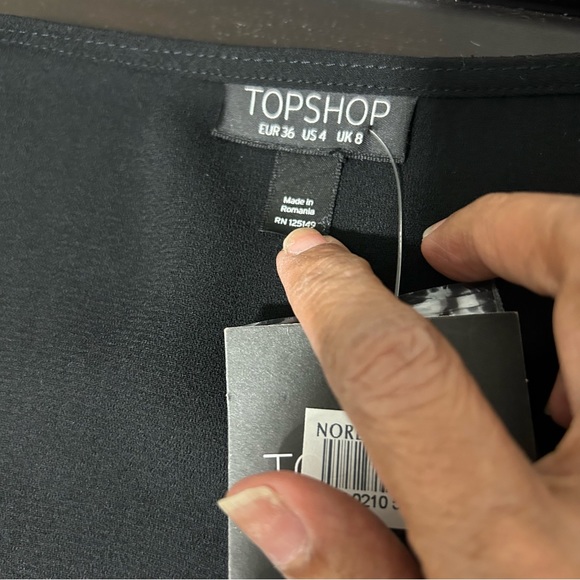 NWT Topshop Women’s Surplice Wrap Mini Dress Long Sleeve Black Sz 4 - Picture 9 of 16